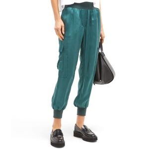Cinq à Sept Giles Satin Cargo Joggers - Emerald Green, Size M